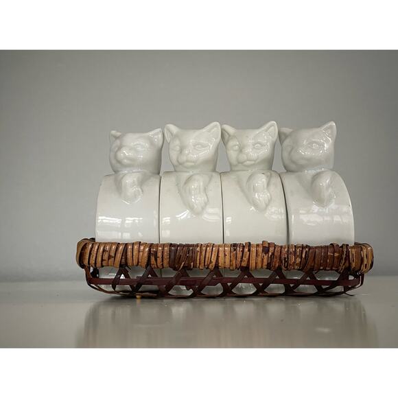 Vintage Cat Napkin Rings Porcelain Kittens “ Pretty Kitty “ By Crowning Touch - Picture 2 of 5